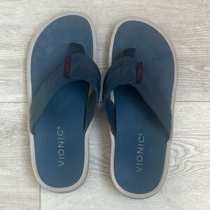 Vionic Wyatt Men's Toe-Post Sport Arch Supportive Sandal